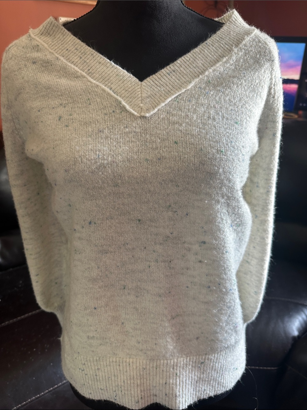 LOFT Cream Flecked V-Neck Sweater